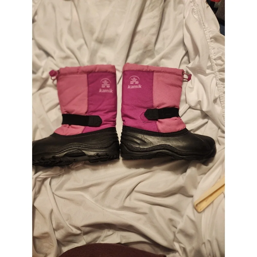 Girls Kamik Pink Snowmobile‎ Winter Snow Boots Youth size 4 Removable Liner
